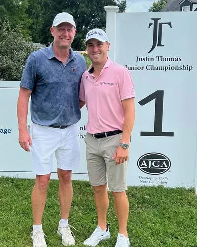 Pat Yates with Justin Thomas